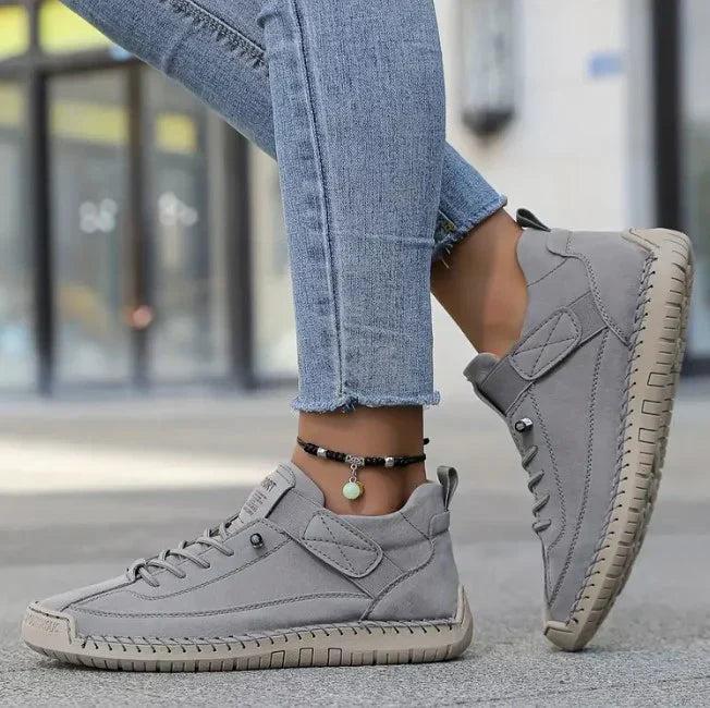 The Tide Step™ — Cloud Knit Comfort Sneaker
